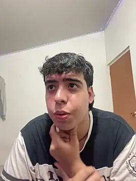 Snapshot of Rxbgran chatting on April 2026 04:57:02 AM Rxbgran online show from April 2026 04:57:02 AM