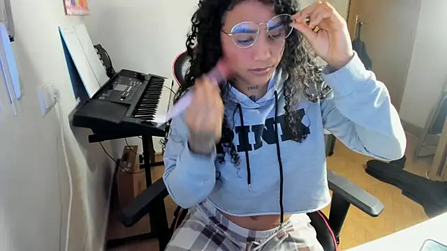 Ama music online show from October 2025 07:39:01 AM