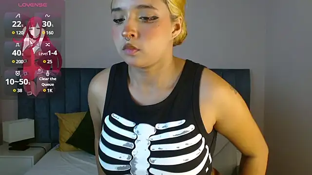 Snapshot of april_bunnyy chatting on December 2024 10:52:01 PM april bunnyy online show from December 2024 10:52:01 PM