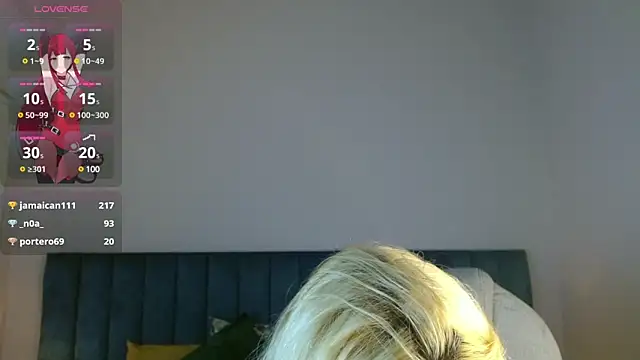 Snapshot of april_bunnyy chatting on March 2025 11:56:02 PM april bunnyy online show from March 2025 11:56:02 PM