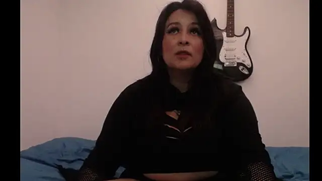 amydeepqueen online show from November 2025 01:47:02 PM