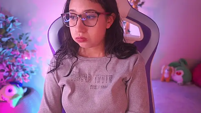 Snapshot of Sunny_flower_ chatting on February 2026 01:02:02 AM Sunny flower online show from February 2026 01:02:02 AM