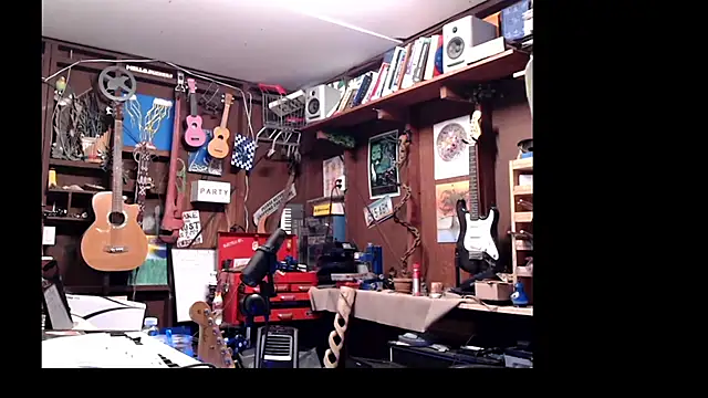 itsjameswebbscope online show from March 2025 07:38:01 PM