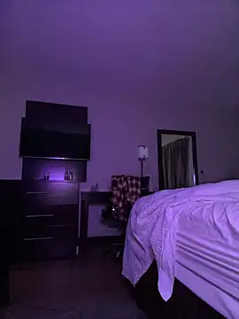 PrettyGal Tingz online show from February 2025 11:31:01 AM