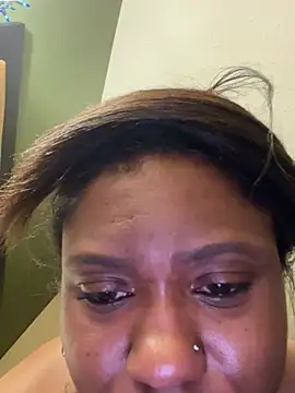 PrettyGal Tingz online show from March 2025 12:31:02 PM