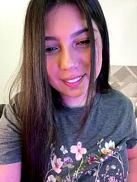 Maii chan online show from November 2025 06:00:02 AM