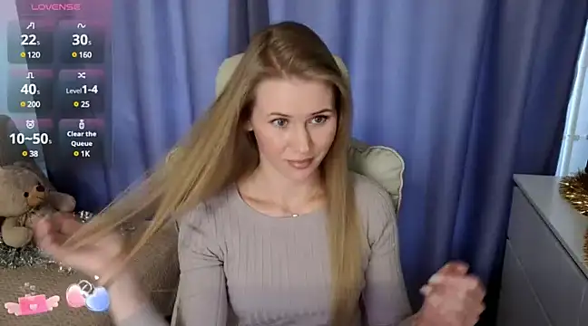 Snapshot of IsabelAllen chatting on December 2024 11:02:01 AM IsabelAllen online show from December 2024 11:02:01 AM