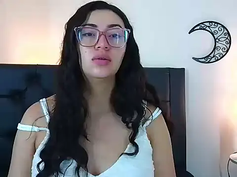 EvoletFMK online show from July 2026 12:11:02 PM