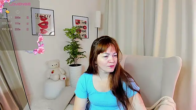 Snapshot of VanessaSmuth chatting on November 2025 01:27:01 AM VanessaSmuth online show from November 2025 01:27:01 AM