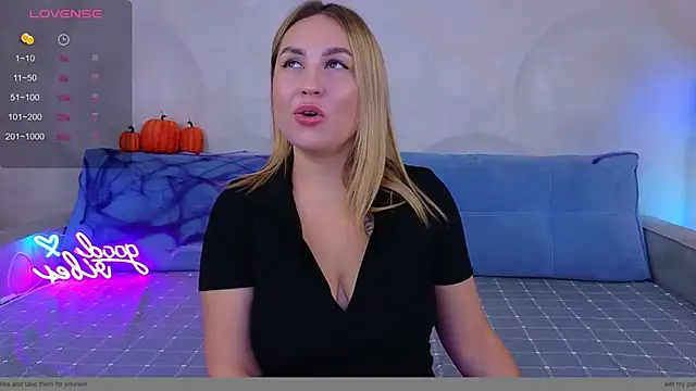 Snapshot of KisssAmmeli chatting on October 2025 01:01:02 PM KisssAmmeli online show from October 2025 01:01:02 PM