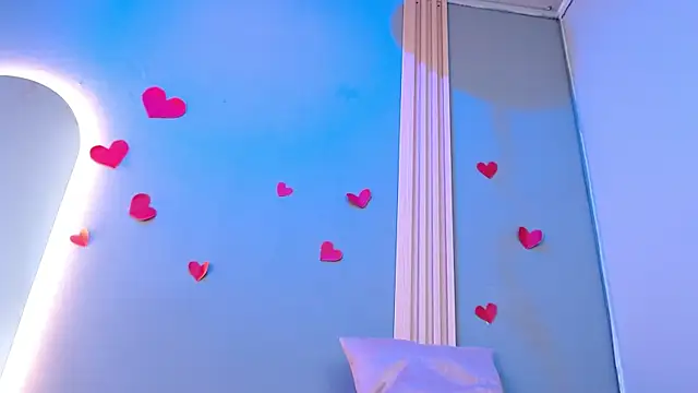 fabiana hot couple online show from February 2025 09:17:01 PM