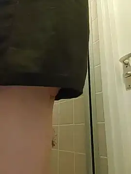 Linda 999 online show from November 2025 09:19:02 AM