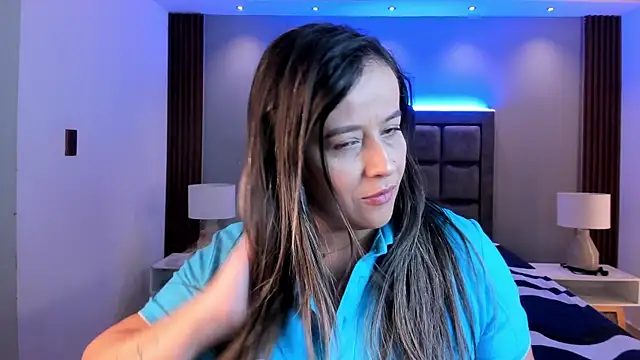 Snapshot of Susann_Ross chatting on October 2025 10:56:02 AM Susann Ross online show from October 2025 10:56:02 AM