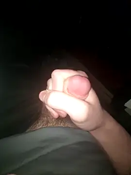 Snapshot of SoloExploder101 chatting on April 2026 04:14:01 PM SoloExploder101 online show from April 2026 04:14:01 PM