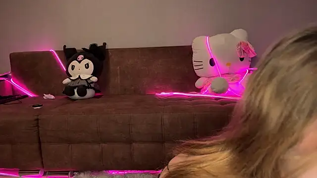 hanna cry baby online show from February 2026 09:25:02 PM