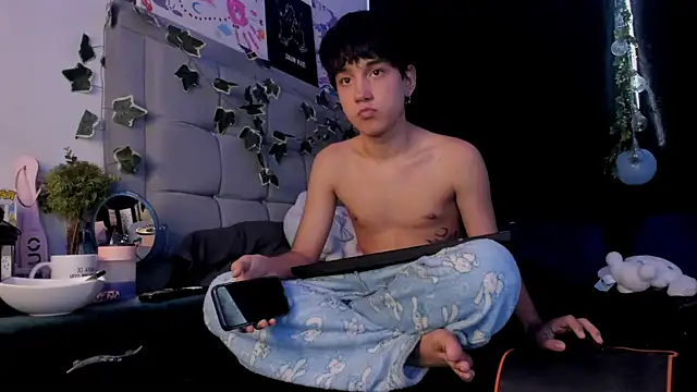 Snapshot of blue_baby20 chatting on January 2025 02:02:02 PM blue baby20 online show from January 2025 02:02:02 PM