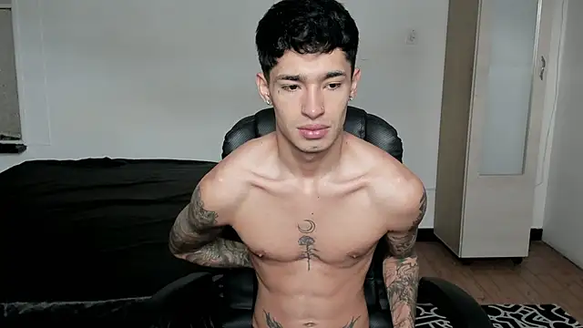 Damon  333 online show from February 2026 06:34:02 PM