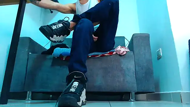 mastersmits online show from October 2025 01:47:01 AM