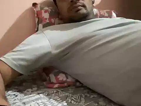 NiceBoy9099 online show from September 2025 04:53:02 PM