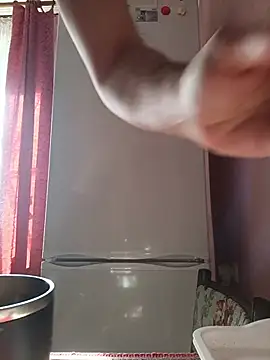Pineapple04 online show from June 2026 04:28:01 AM