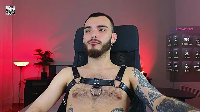 Snapshot of xteddy_bear chatting on January 2025 01:02:01 AM xteddy bear online show from January 2025 01:02:01 AM