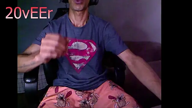 20vEEr online show from October 2025 09:02:02 PM