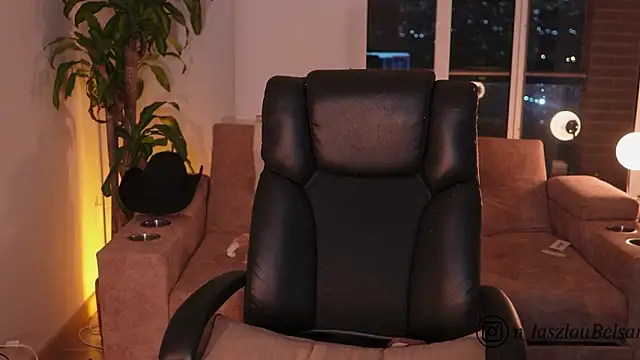 Snapshot of sammy_laszlow chatting on March 2026 02:51:04 AM sammy laszlow online show from March 2026 02:51:04 AM