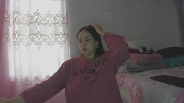 HARLEYNAPIER online show from March 2026 07:39:01 PM