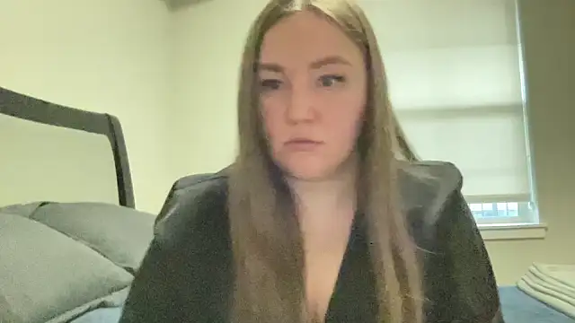 yadviga online show from December 2024 08:03:02 PM