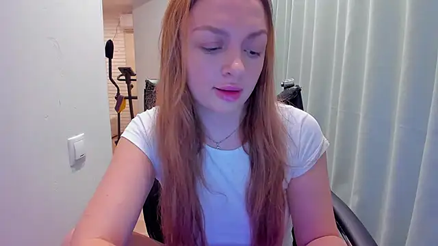 realfairy online show from February 2025 09:51:01 PM