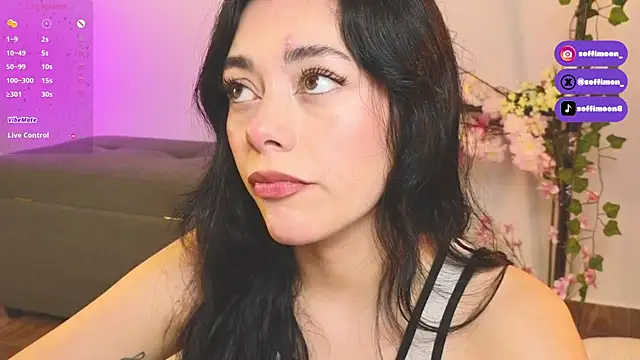 Soffimoon  online show from October 2025 02:40:02 AM