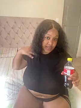 Missmoox24 online show from October 2025 12:39:01 PM