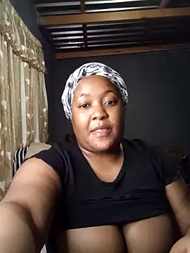 Missmoox24 online show from February 2026 12:15:01 AM