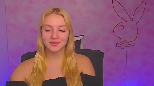 Snapshot of Milka_kiss_ chatting on December 2024 09:51:02 AM Milka kiss online show from December 2024 09:51:02 AM