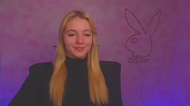 Snapshot of Milka_kiss_ chatting on December 2024 06:53:02 AM Milka kiss online show from December 2024 06:53:02 AM