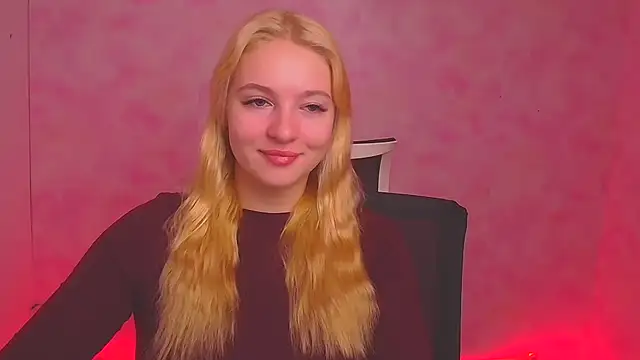 Snapshot of Milka_kiss_ chatting on December 2024 07:06:02 AM Milka kiss online show from December 2024 07:06:02 AM