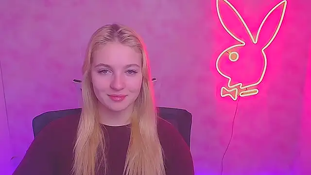 Snapshot of Milka_kiss_ chatting on February 2025 07:07:02 AM Milka kiss online show from February 2025 07:07:02 AM