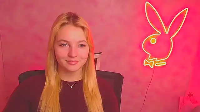 Snapshot of Milka_kiss_ chatting on March 2025 12:56:02 PM Milka kiss online show from March 2025 12:56:02 PM