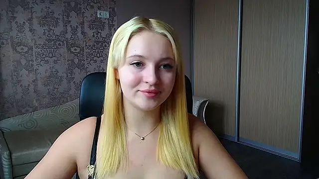 Milka kiss  online show from March 2026 01:07:02 PM