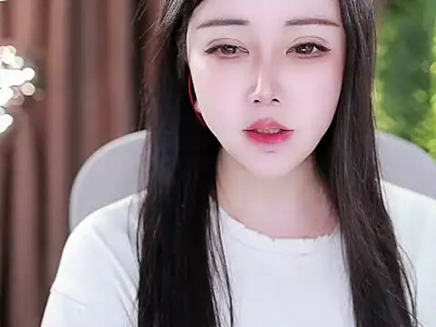 Snapshot of Qiaoqiao_ chatting on January 2025 07:10:02 AM Qiaoqiao online show from January 2025 07:10:02 AM