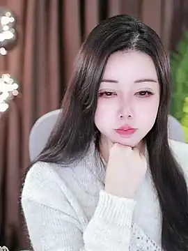 Snapshot of Qiaoqiao_ chatting on January 2025 06:17:01 AM Qiaoqiao online show from January 2025 06:17:01 AM