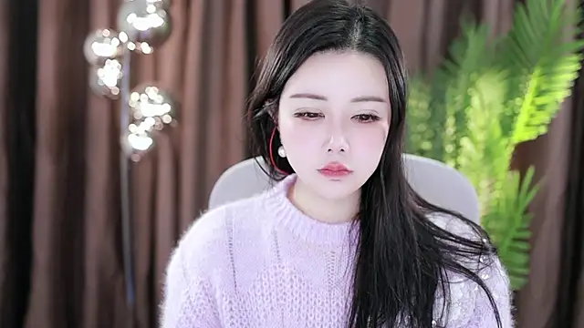 Snapshot of Qiaoqiao_ chatting on January 2025 07:17:02 AM Qiaoqiao online show from January 2025 07:17:02 AM