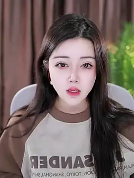 Snapshot of Qiaoqiao_ chatting on January 2025 11:55:01 AM Qiaoqiao online show from January 2025 11:55:01 AM