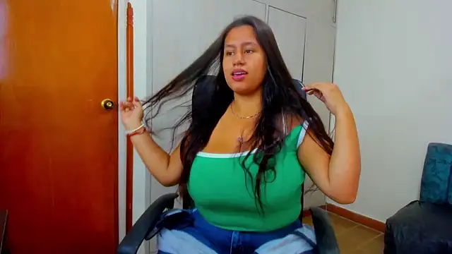 liza angelis online show from November 2025 08:44:01 PM