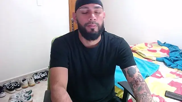 Snapshot of samir_music chatting on October 2025 12:01:02 PM samir music online show from October 2025 12:01:02 PM