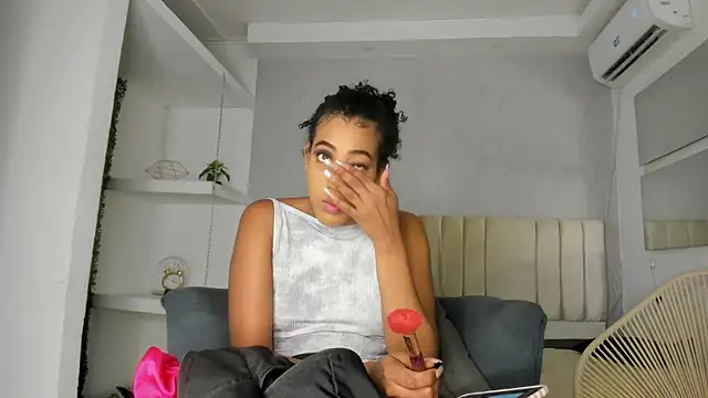 flavia cruz online show from May 2026 12:33:02 PM