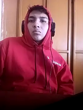 LoganFinds online show from November 2025 05:02:02 PM