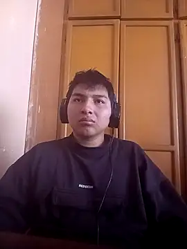 LoganFinds online show from November 2025 05:06:02 PM