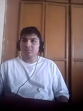 LoganFinds online show from December 2025 07:44:01 PM