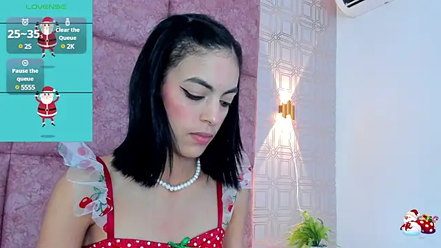 LilitRobins online show from December 2024 02:19:02 AM